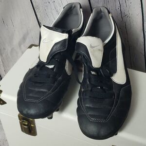 Nike Tiempo Cleats
